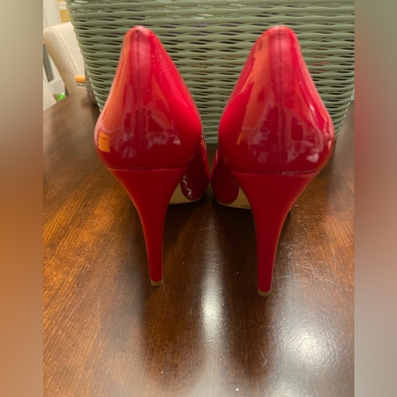 NWOT Gianni Bini Heels - Picture 8 of 10